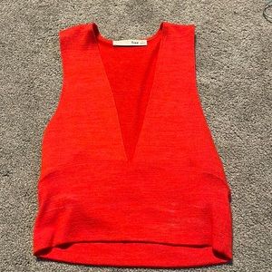 ARITIZIA GOING OUT TOP